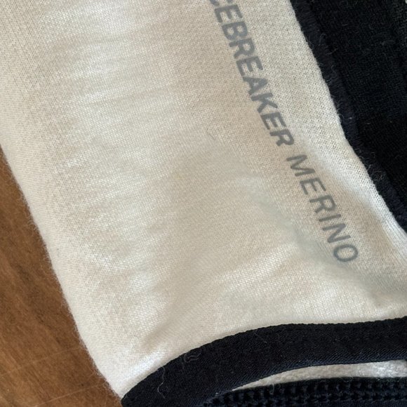 Icebreaker Merino GT Black & White Full Zip Pockets Outdoor Vest Jacket Size S - Picture 4 of 6